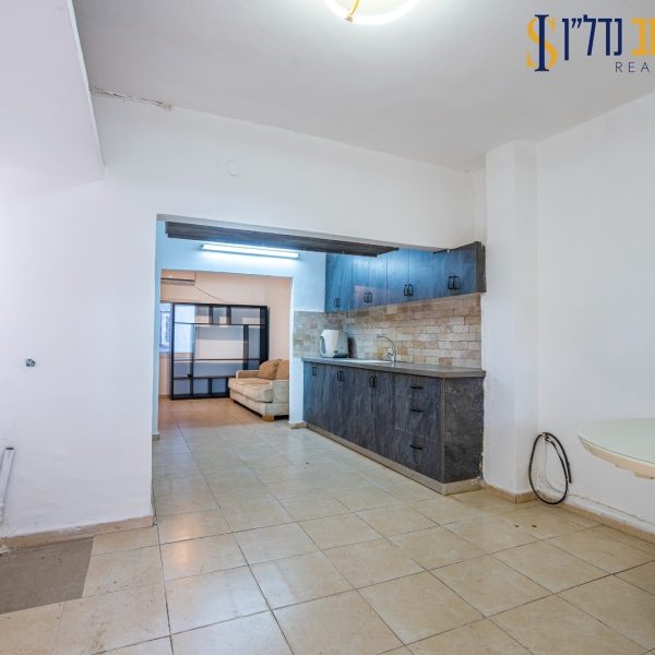 WhatsApp Image 2025-12-07 at 11.00.31 (1)