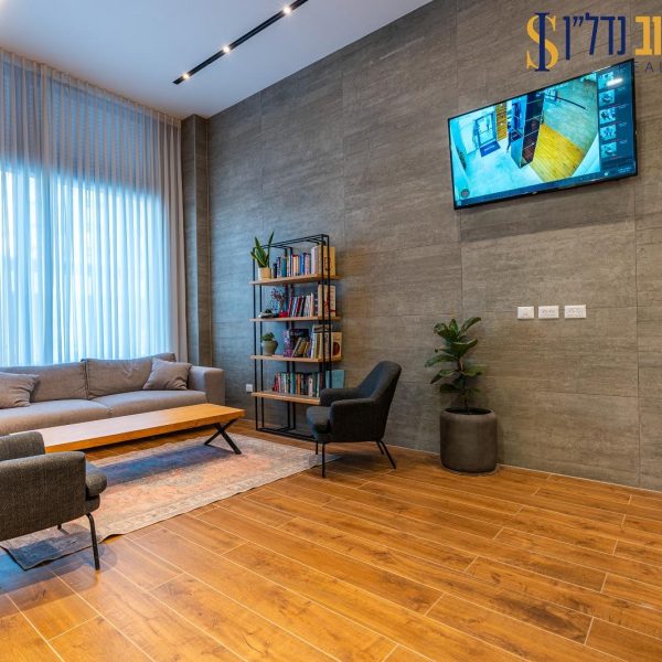 WhatsApp Image 2026-01-13 at 10.09.05