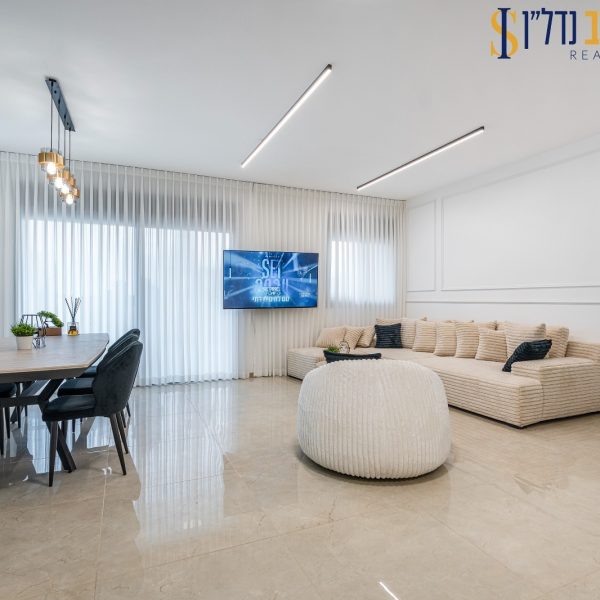 WhatsApp Image 2026-02-01 at 14.21.07