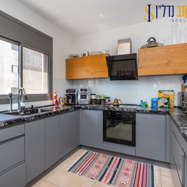 WhatsApp Image 2026-04-13 at 14.33.59 (1)