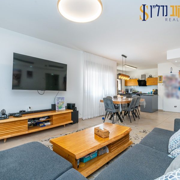 WhatsApp Image 2026-04-13 at 14.33.59 (2)