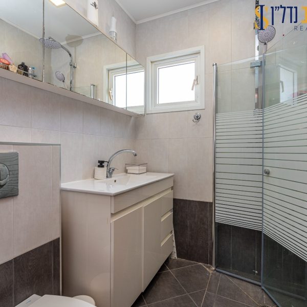 WhatsApp Image 2026-04-19 at 10.00.21 (2)